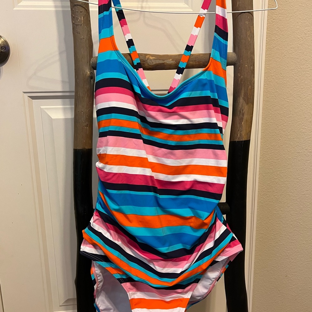 One piece swimsuit NWT